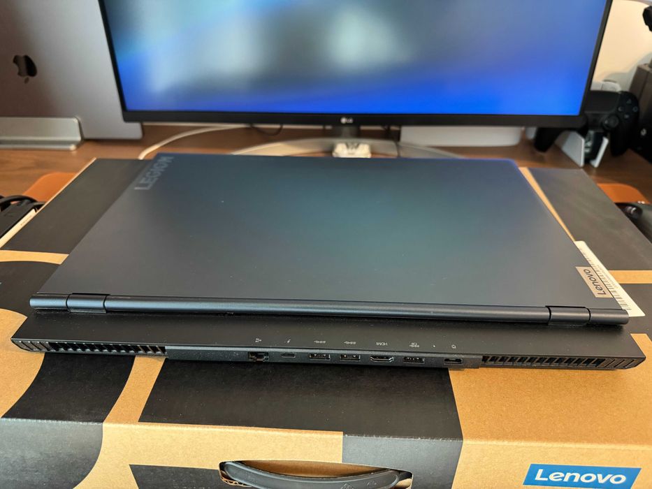 Lenovo Legion 5, Intel i5, RTX 3050, 17 inch 144Hz, 32GB RAM, 1 TB