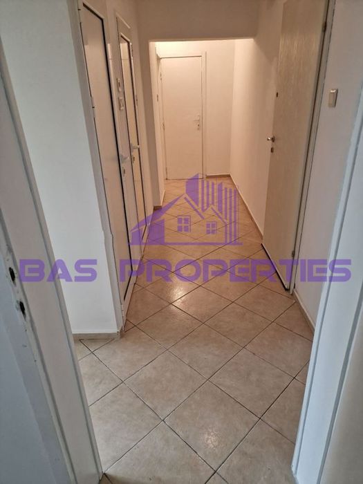 Продава се Тристаен апартамент в София, Толстой - 64 кв.м за 2157 €/кв.м - Снимка #5