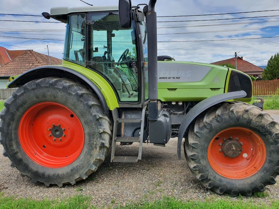 Dezmembrez tractor Claas Ares 826