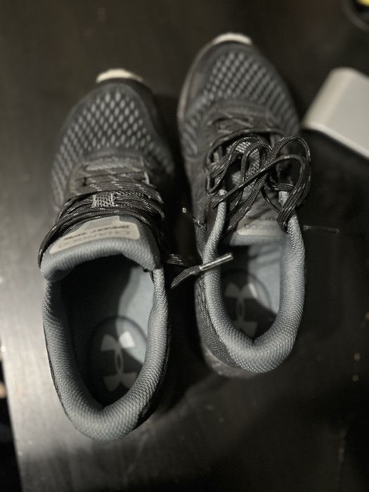 Унисекс маратонки Under Armor