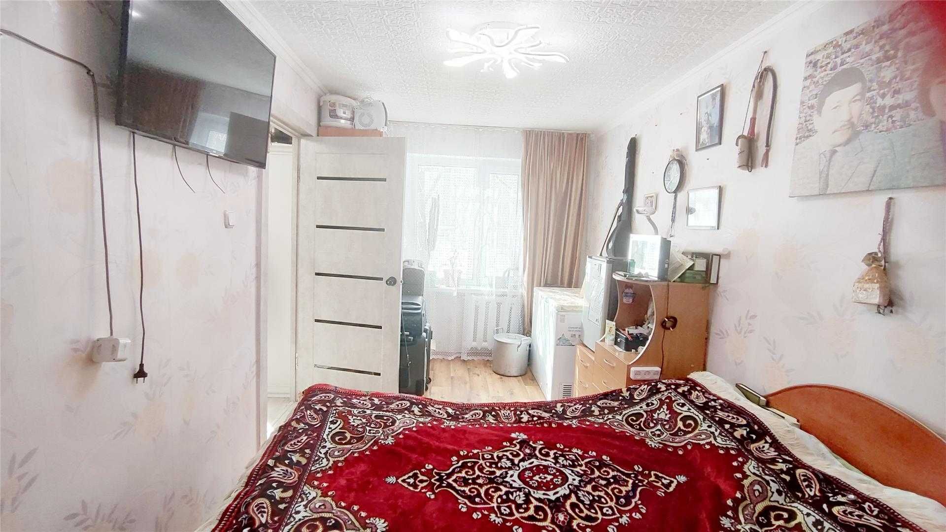 *Продам 2 комн. квартиру 13 мкр-н .Помощь в ипотеке. ТОРГ
