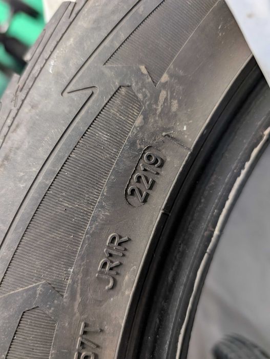 Зимни гуми Goodyear 255/50/19 DOT 2019 - 5 броя