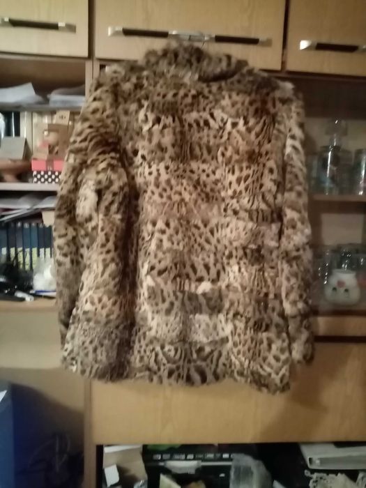 Дамско палто от рис