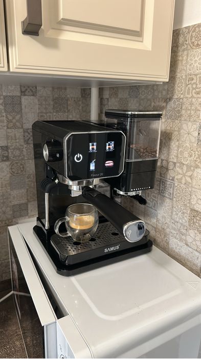 Espressor Samus Flavour 20 semiautomat rasnita integrata