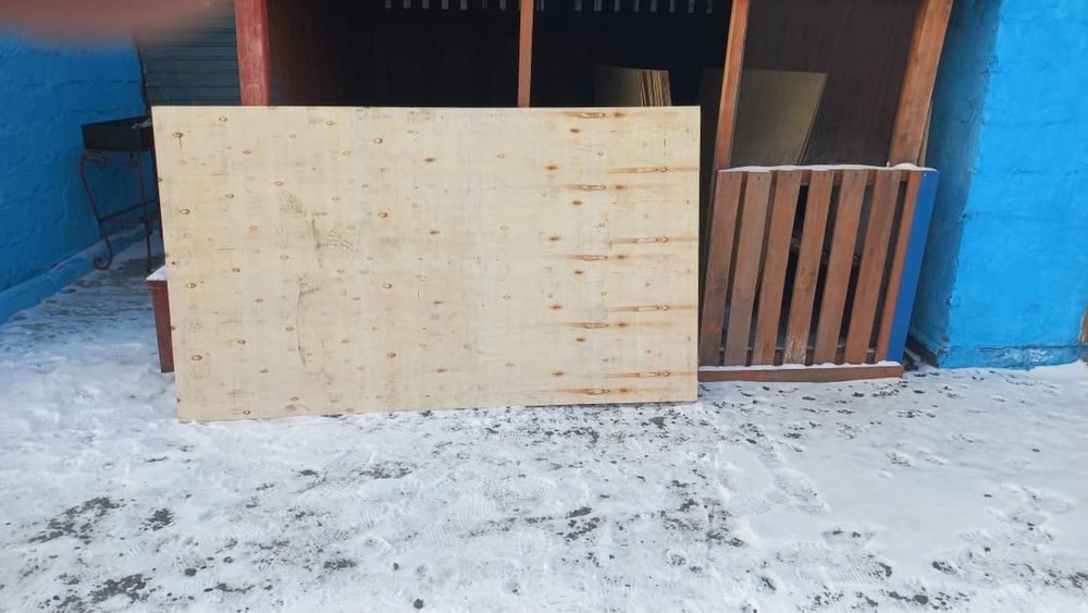 Продам по хорошей цене ДСП 215/123