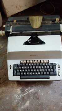 Mașina de scris electrica Olimpia