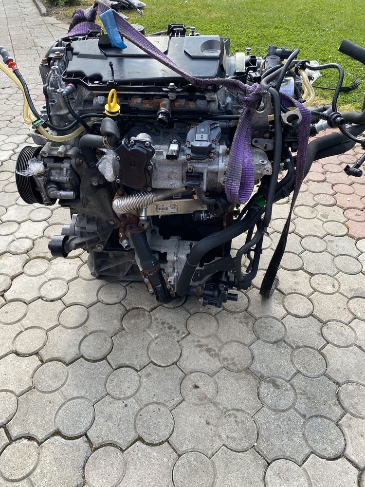 Motor renault vivaro trafic M9R F 692 2.0 DCI