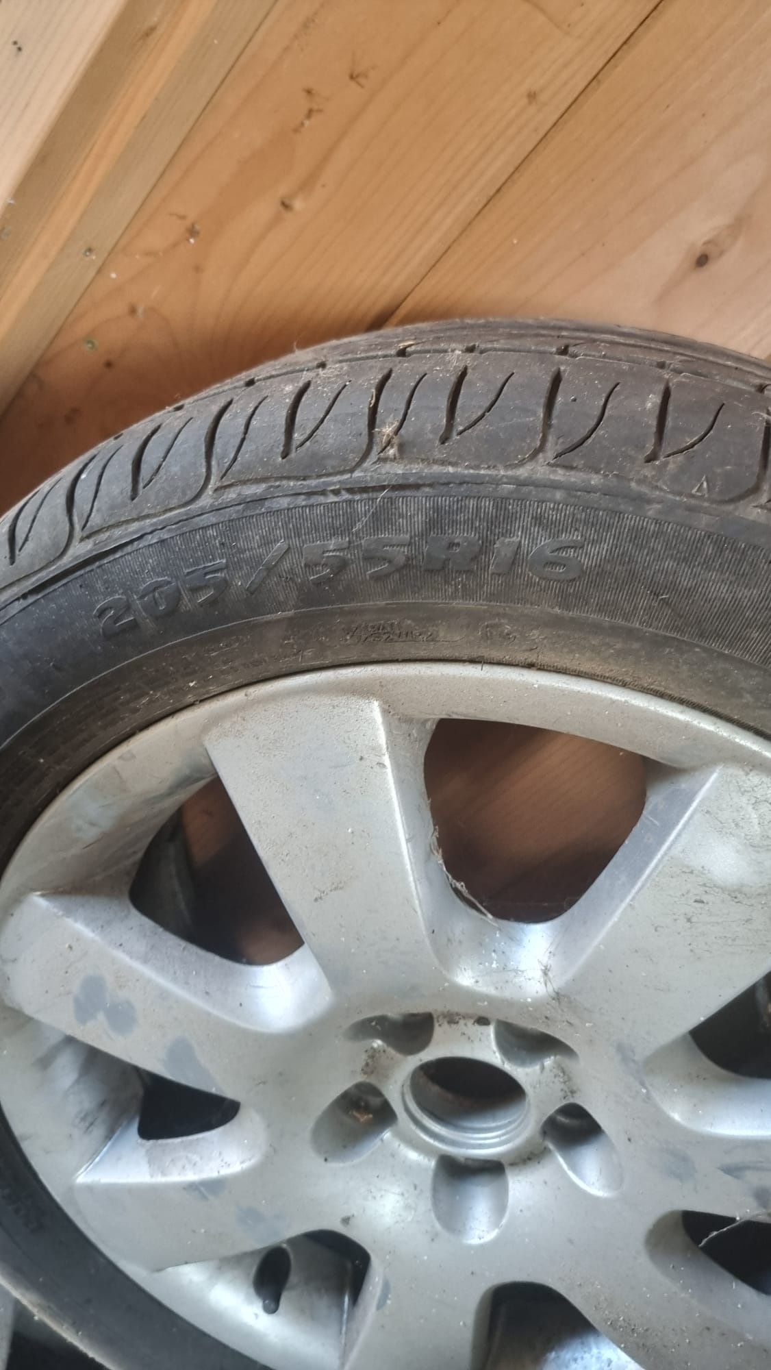 Jante golf 4 sau bora R16