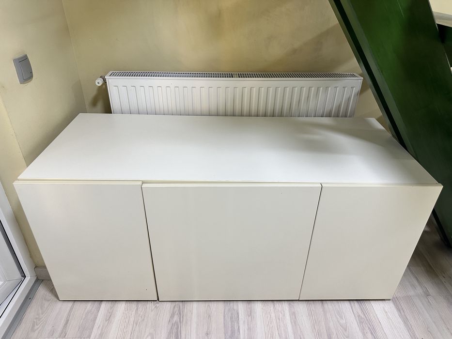 Dulap alb cu sertare