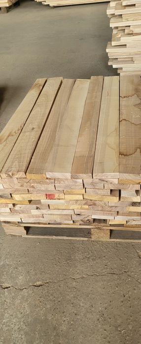 Frasin elemente uscate pentru scari ,mobilier, ferestre, e.t.c ...