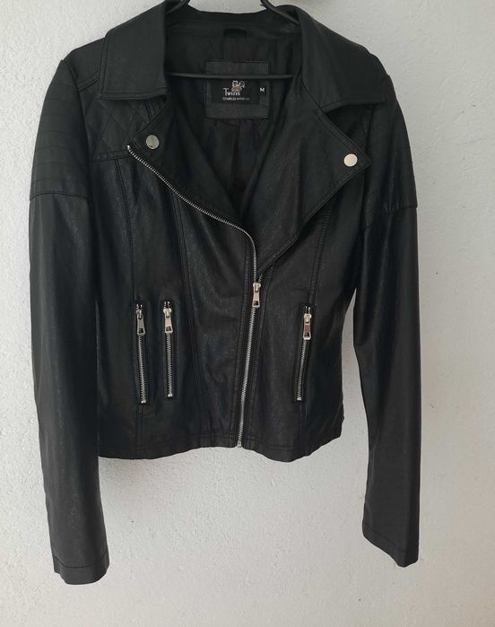 НОВО!  Дамско яке