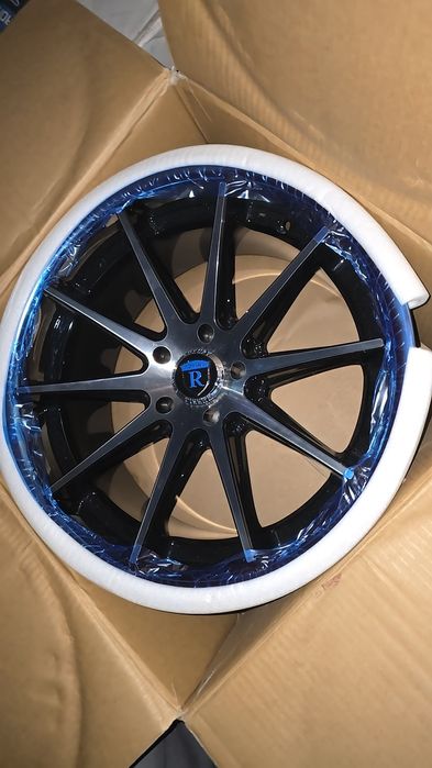 Jante Rohana RC10 Machine Black 19 inch 5x114.3 +35 2x8.5j/2x9.5j