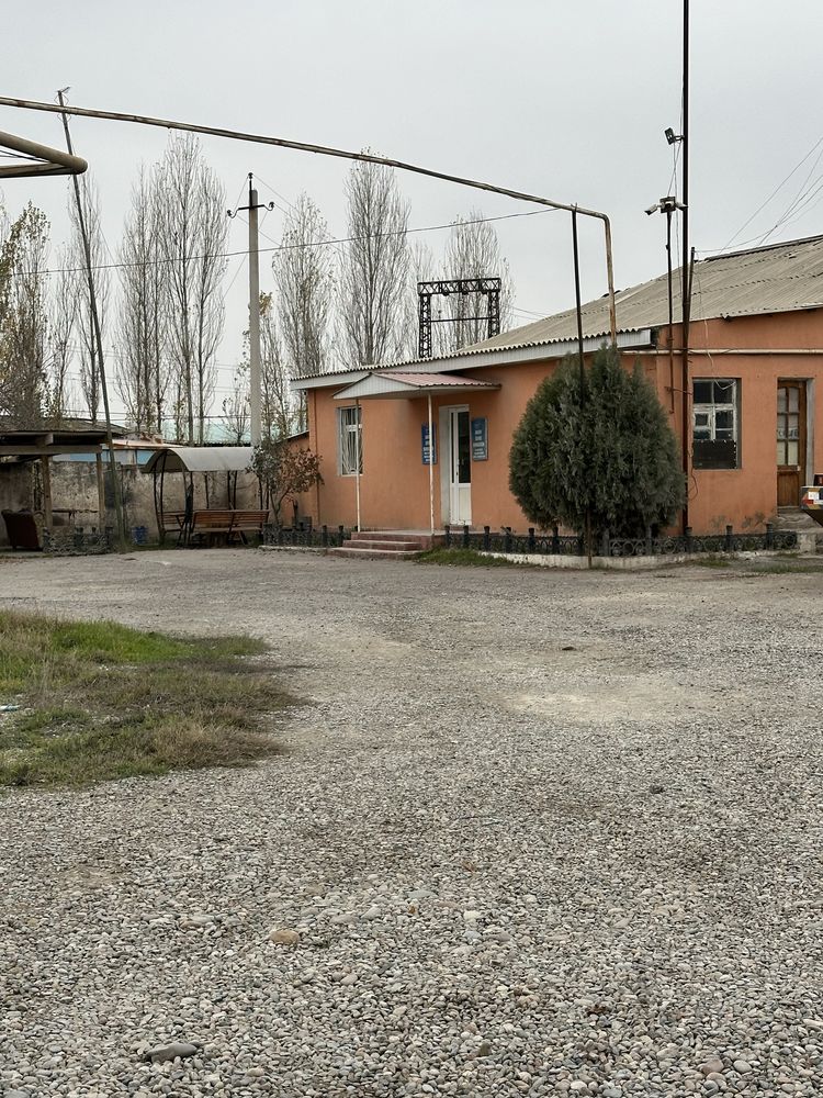 Янгиюль(михайловка) 138 соток завод асфальтный, бетонный
