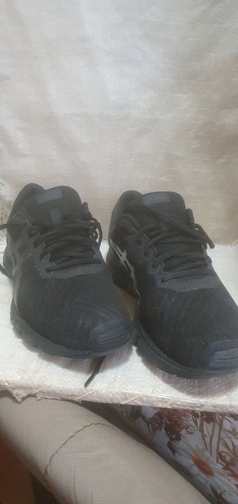 pantofi sport asics