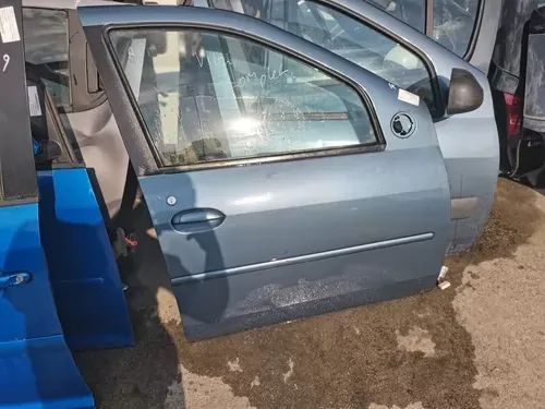 Usa portiera dreapta fata Dacia Logan 1 Facelift 2007-2012