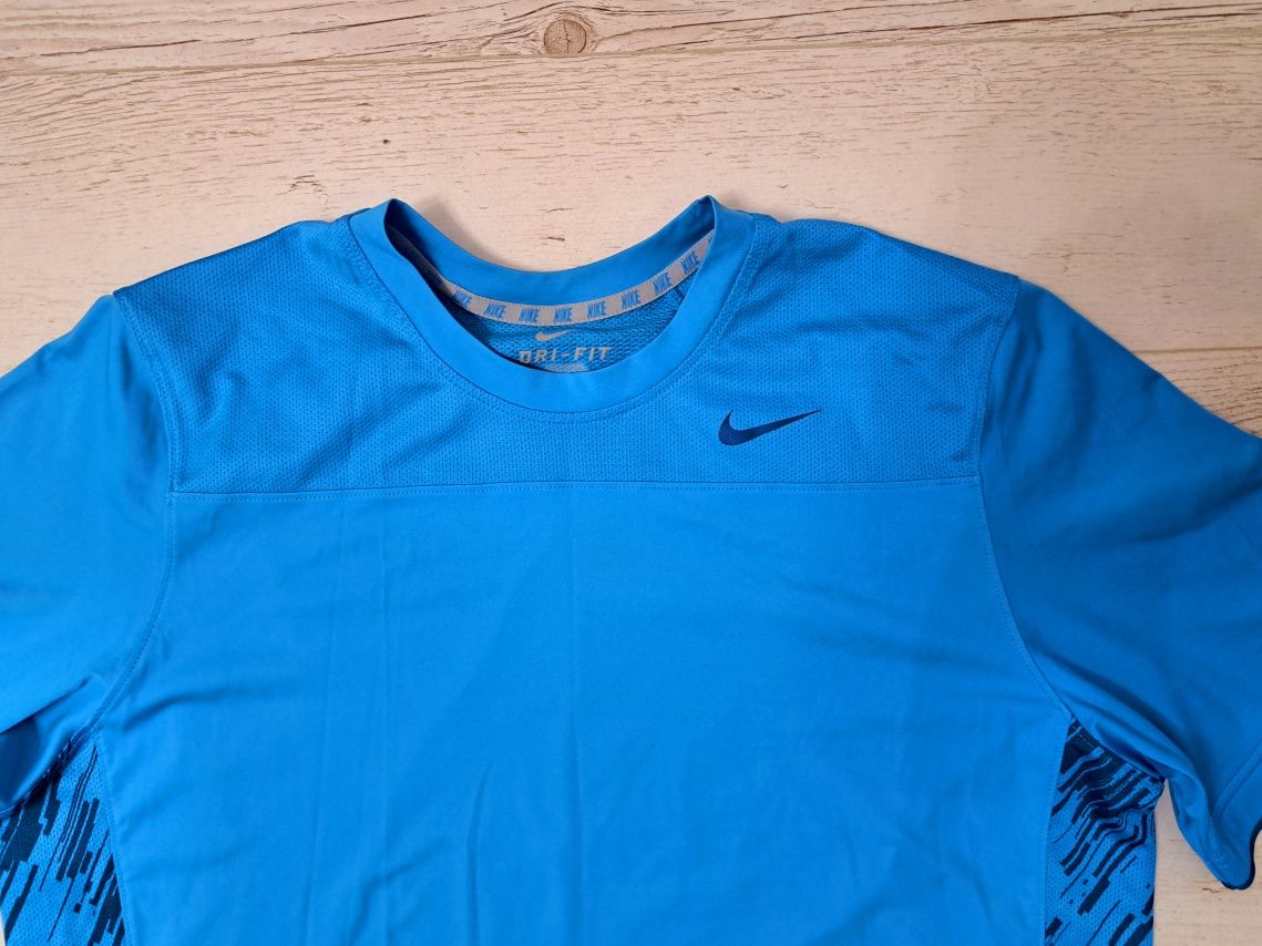 Nike Dry Fit-Ориг. Тениска Нова!!!