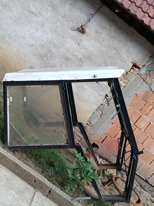 Vând cabina fiat