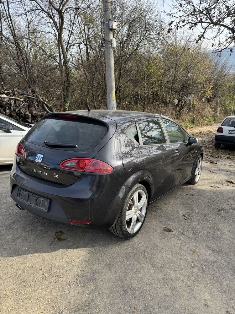 Сеат Леон 1P FR 2.0TDI 170 коня На Части