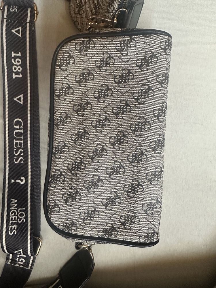 Чисто нова чанта на Guess