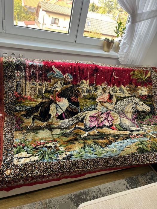 Vand carpeta rapirea din serai