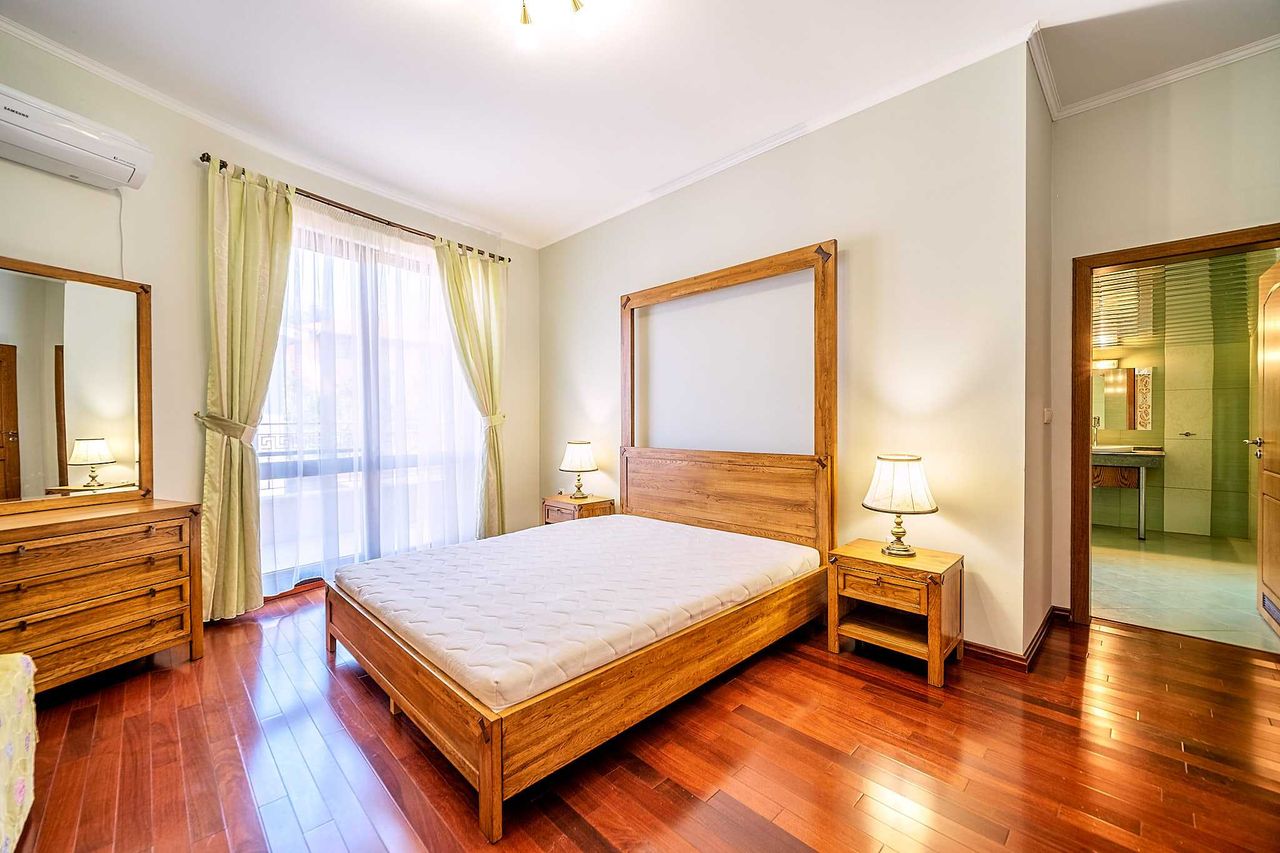 Продава се Къща в Варна, м-т Евксиноград - 660 кв.м за 1591 €/кв.м - Снимка #9