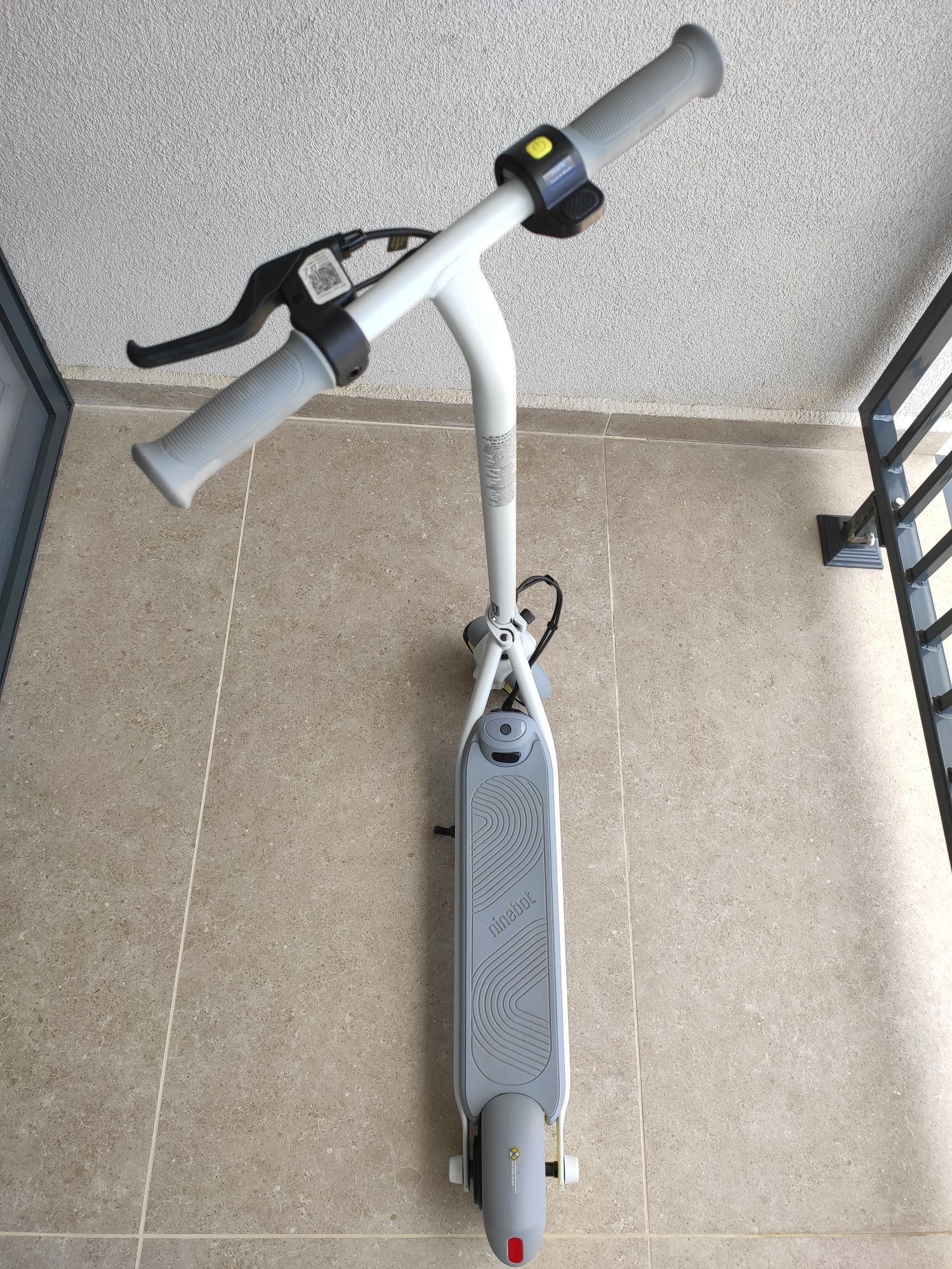 Trotineta electrica copii Ninebot eKickScooter ZING C10 in stare buna