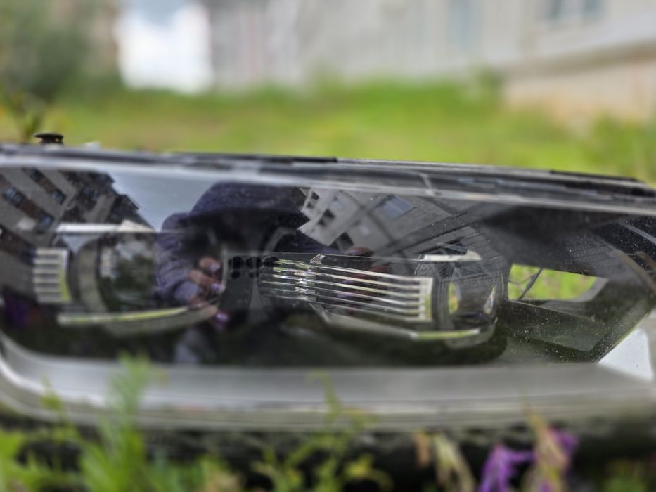 Far Volkswagen Passat