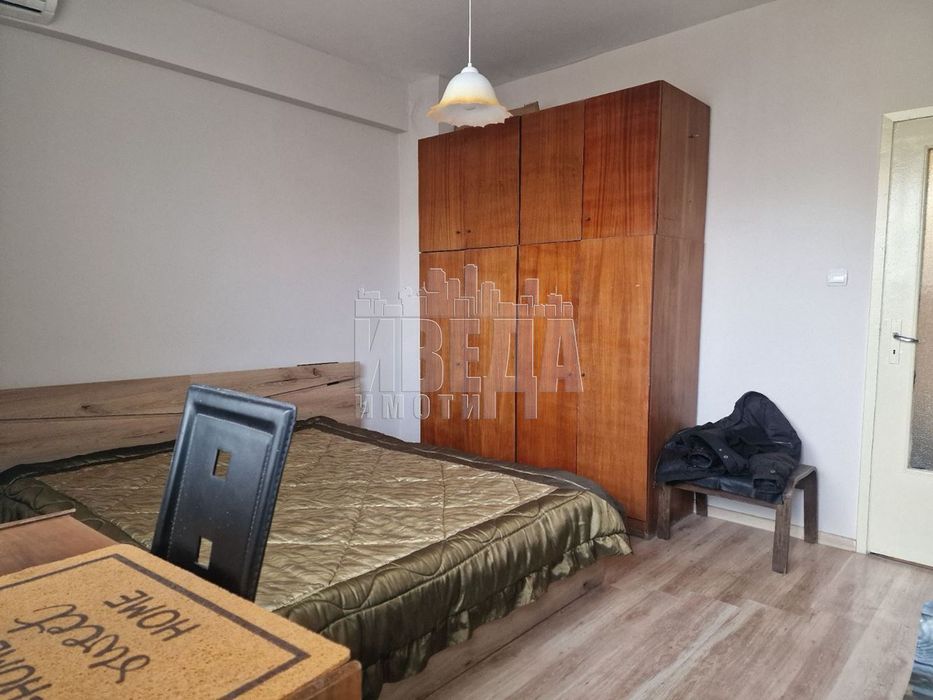 Продава се Двустаен апартамент в Варна, Погреби - 60 кв.м за 1667 €/кв.м - Снимка #1