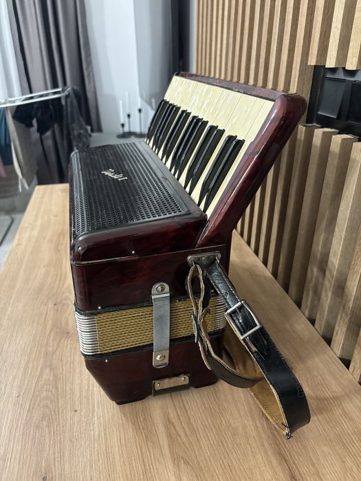 Acordeon Hohner Sita Verdi 2 cu 80 de basi