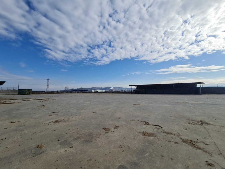Spatiu Industrial de vanzare sau inchiriere