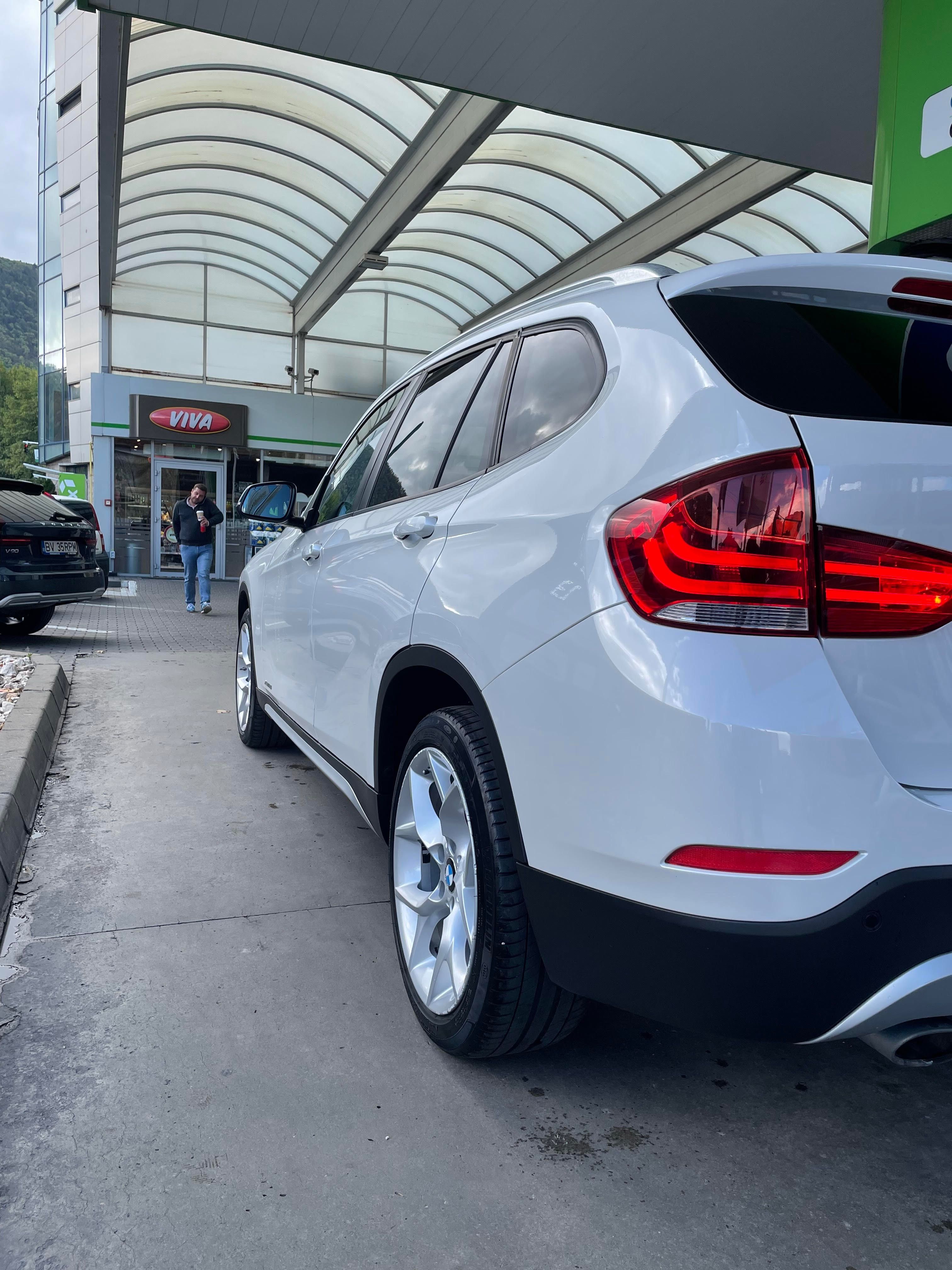 BMW X1 Primul Proprietar in RO, masina intretinuta ca in Germania!