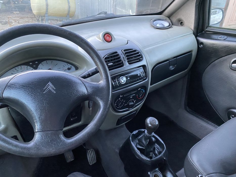 Vand masina de 16 ani