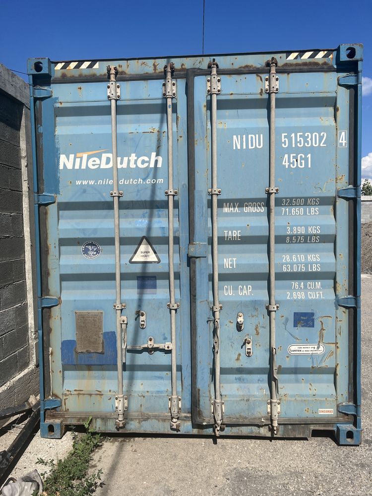 Container maritim 12m