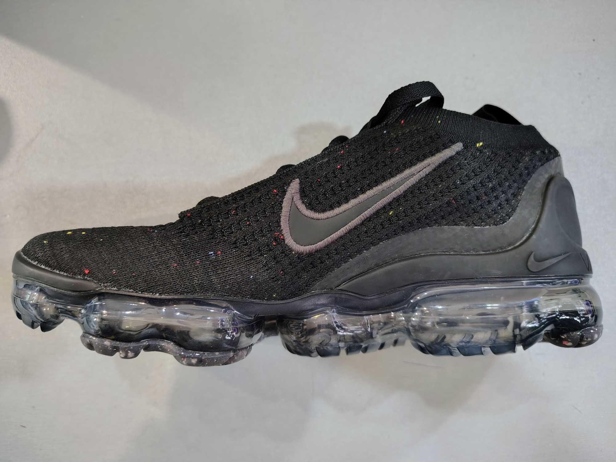 Nike Air Vapormax N38,5 и N39.Летни маратонки с камера.