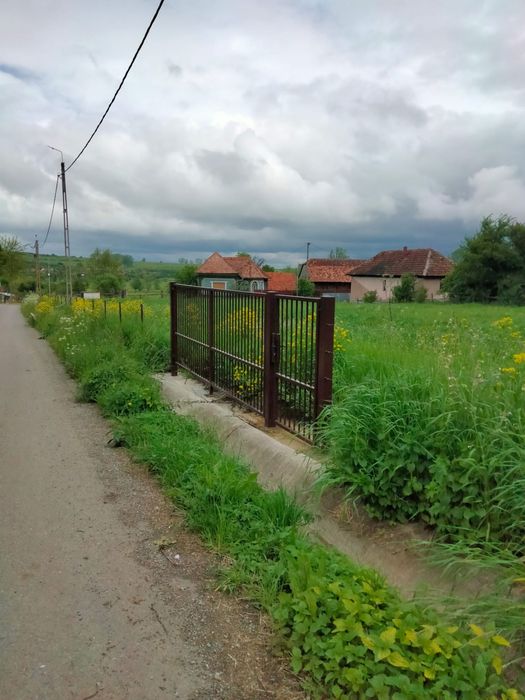 Teren intravilan Morlaca