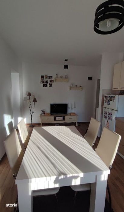 Apartament de vanzare cu 2 camere, 32mp utili, loc de parcare inclus.