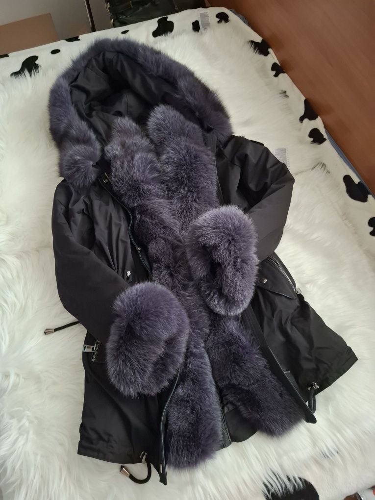 Blana naturala cu parka