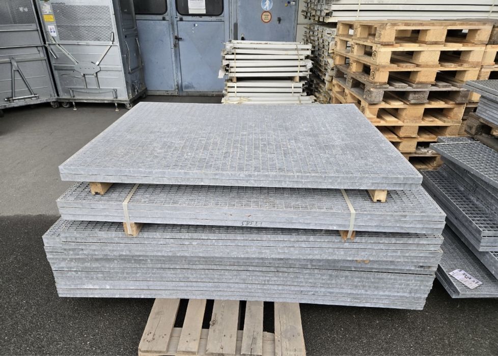 Gratare zincate galvanizate
