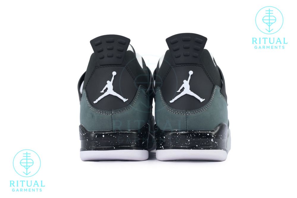Jordan 4 Retro Fear