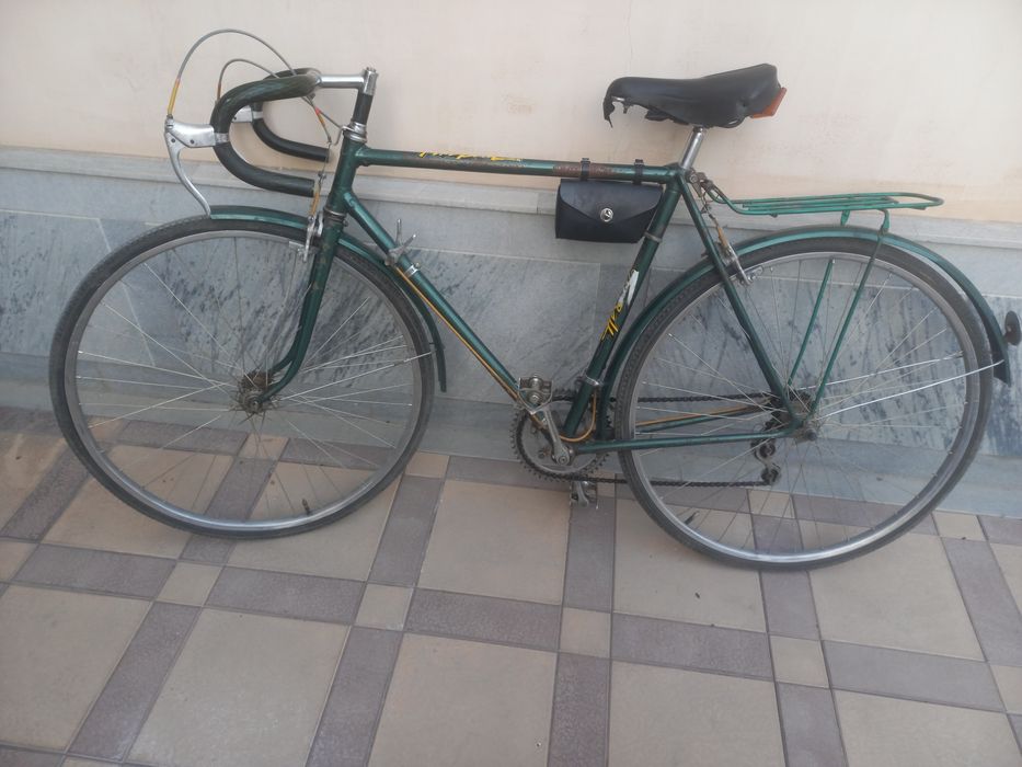 Велосипед полугоночный. Советский