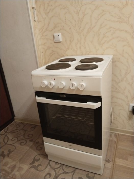 Электроплита Hansa б/у