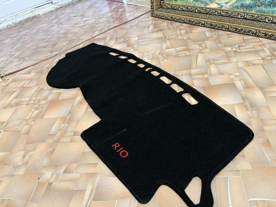 Накидка на панель Киа Рио