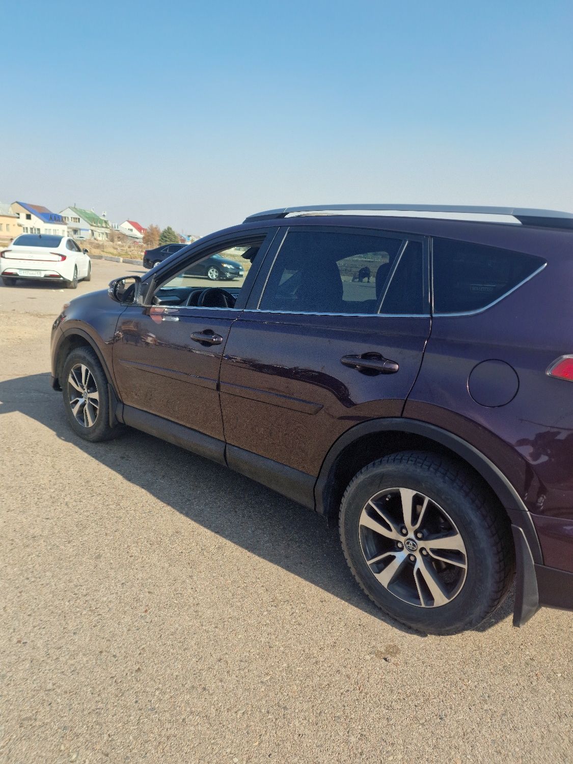 Tayota RAV 4 4 поколение