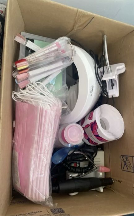 Продаю принадлежности для маникюра