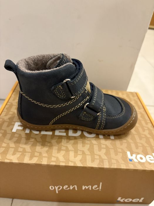 Детски боти Koel, номер 24