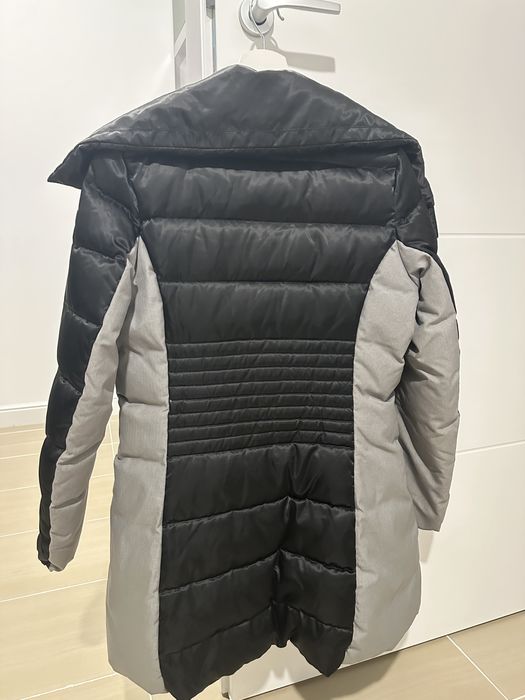 Geaca Emporio Armani din puf cu blana detasabila