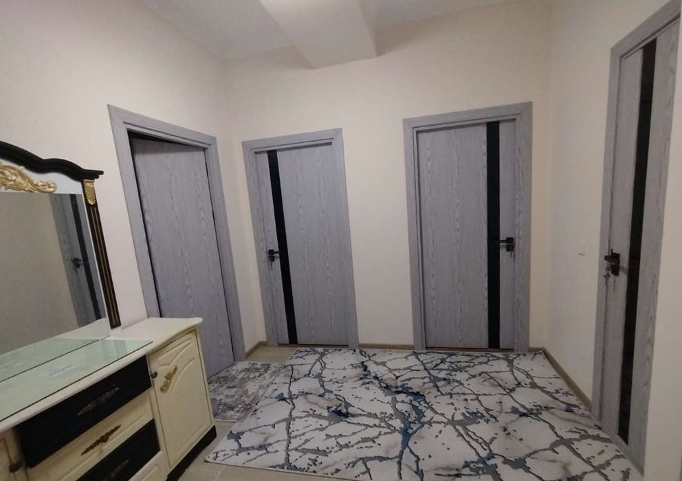 Ijara kvartira 5 xonali Toshkent Beltepa betonka mo'ljal: yangi Tashmi