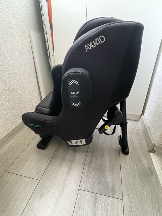 Столче за кола Axkid Minikid 4