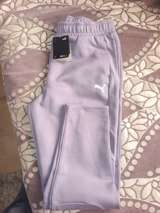 Дамско спортно долнище Puma