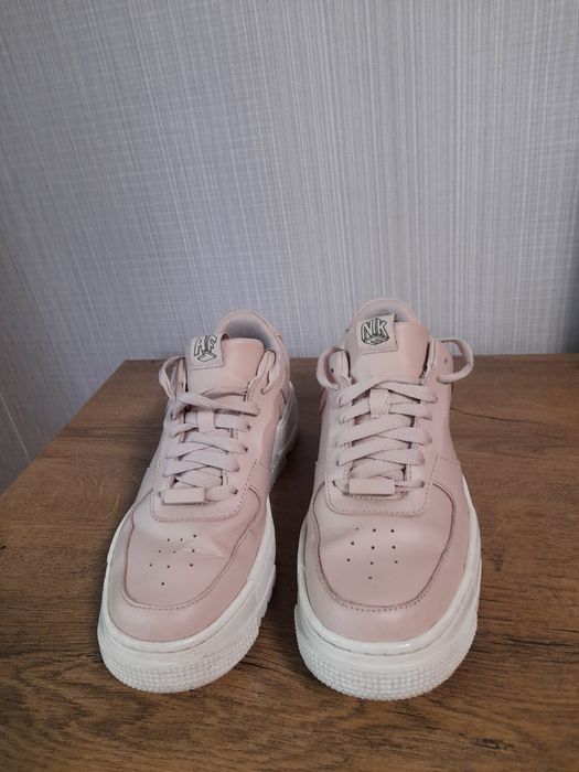 Nike Air force 1 кецове 39 номер.
